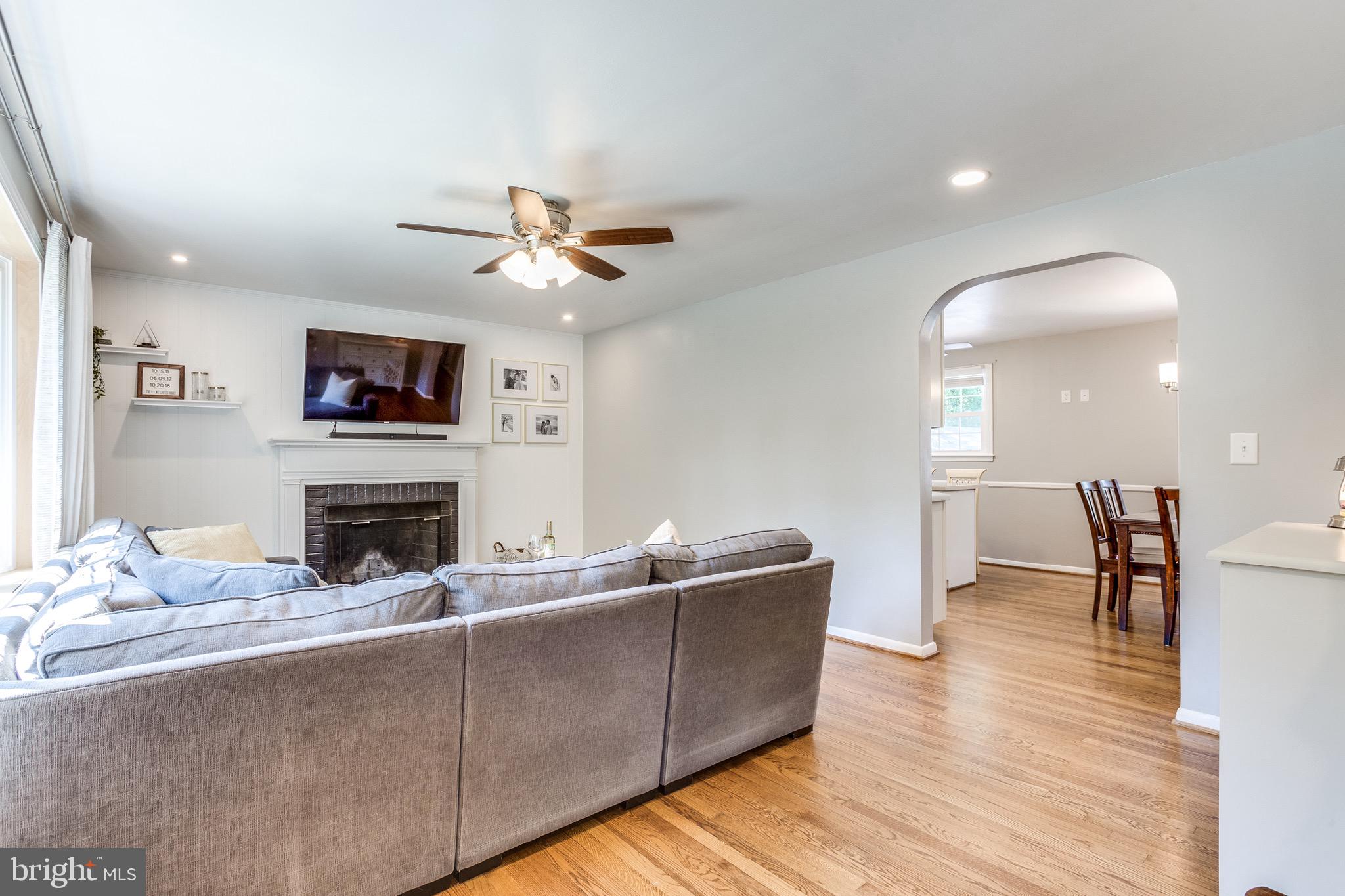 6312 Lagrange Lane Baltimore, MD 21212 - Photo 5 of 35 Living Room w/ wood-burning fireplace.