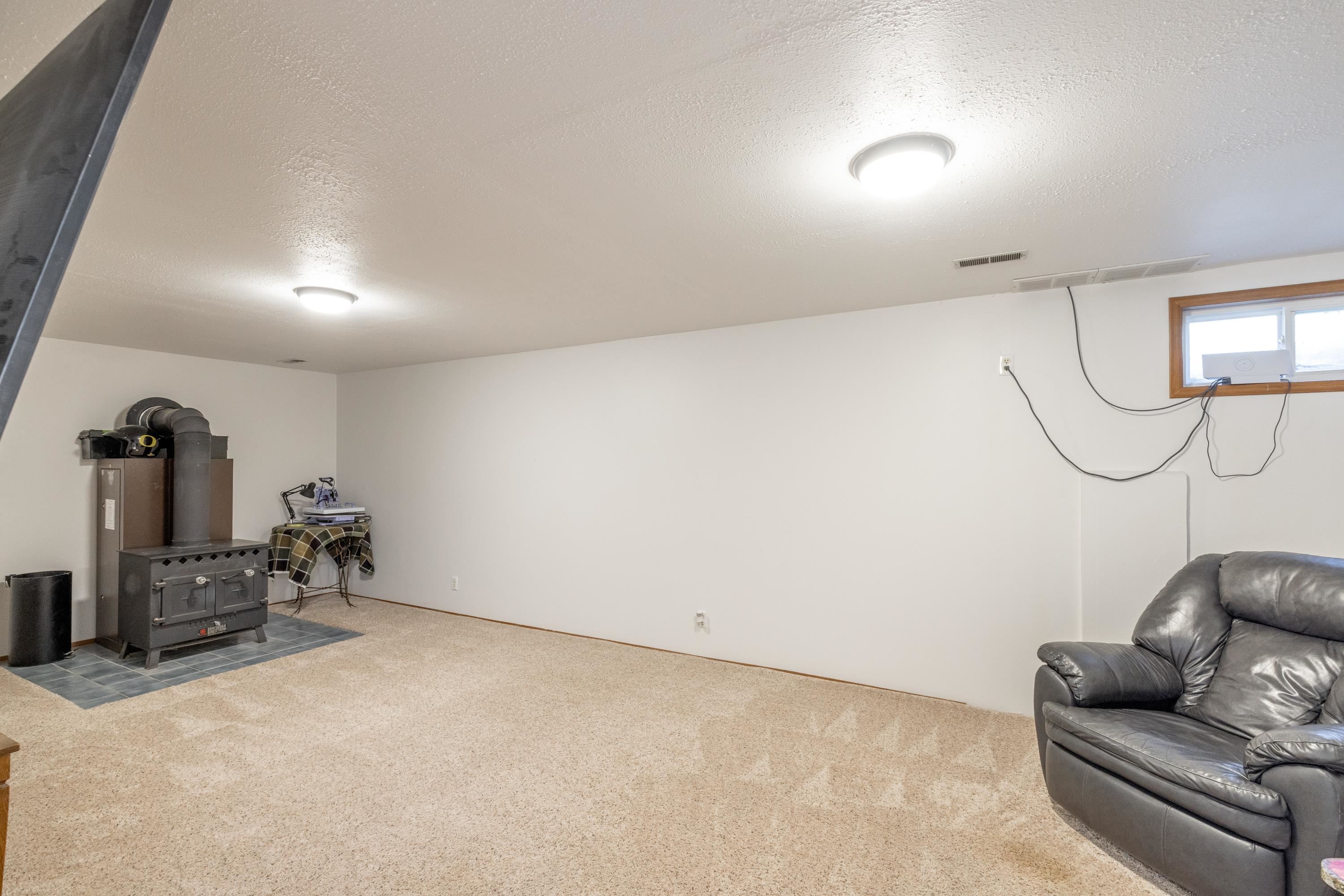 27615 West Long Lake Road Ford, WA 99013 - Photo 15 of 50
