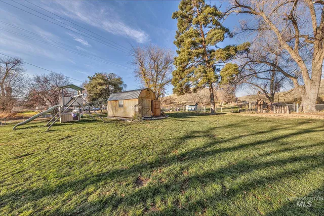 $460,000 | 4555 Hyline Road, Ontario, OR 97914