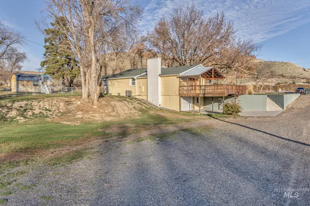 $460,000 | 4555 Hyline Road, Ontario, OR 97914