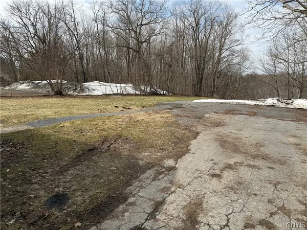 $1,800 | 156 Oswego Street, Hannibal, NY 13074