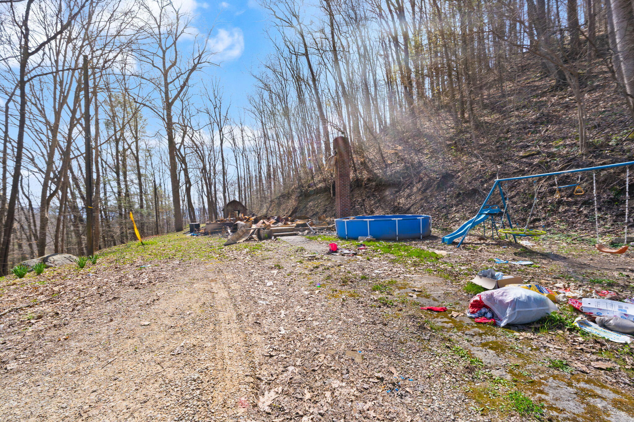 1197 Beans Fork Road Middlesboro, KY 40965 - Photo 6 of 28