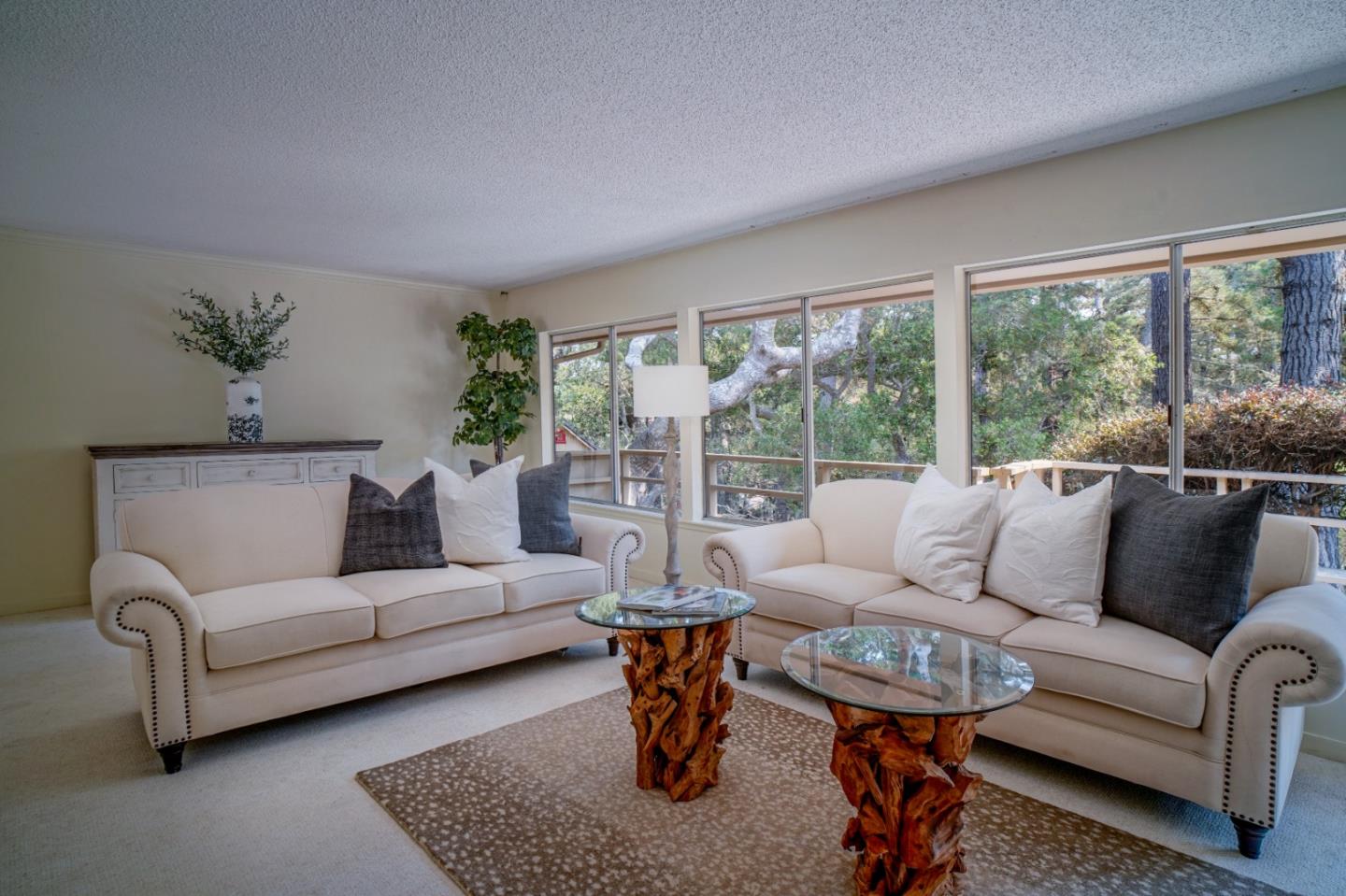 5 Forest Knoll Road Monterey, CA 93940 - Photo 13 of 26 Gallery Image 13