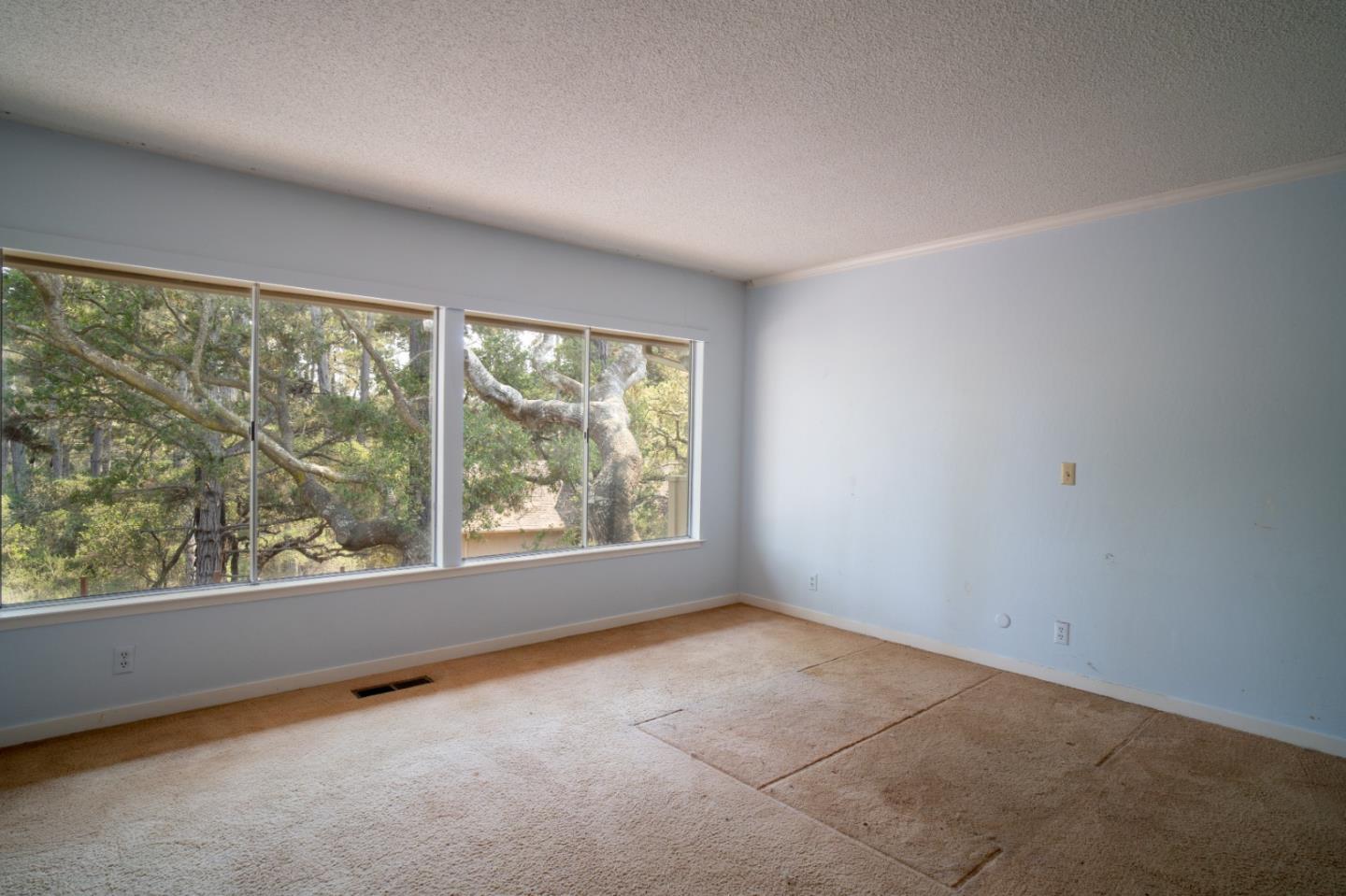 5 Forest Knoll Road Monterey, CA 93940 - Photo 16 of 26 Gallery Image 16