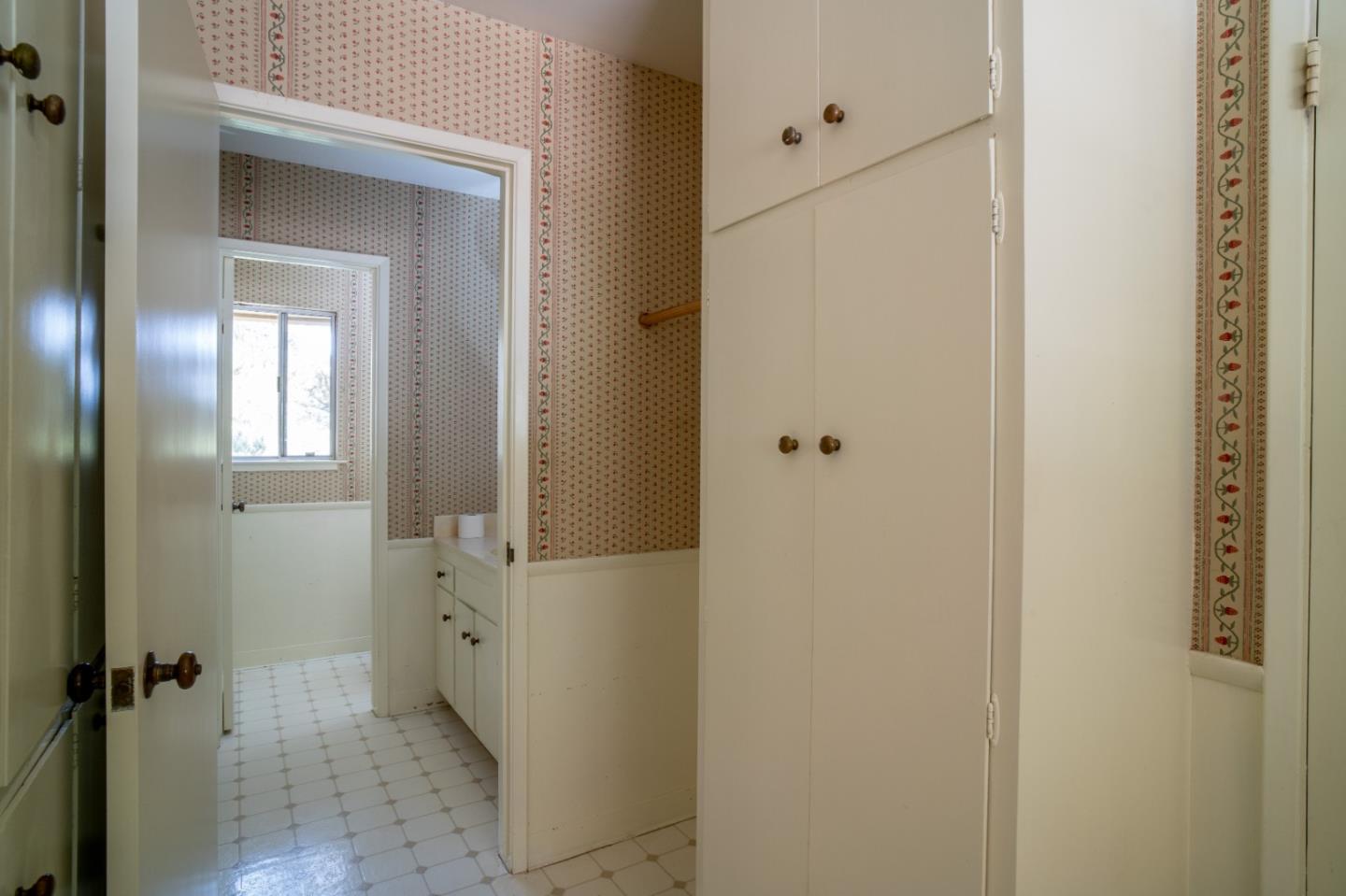 5 Forest Knoll Road Monterey, CA 93940 - Photo 23 of 26 Gallery Image 23