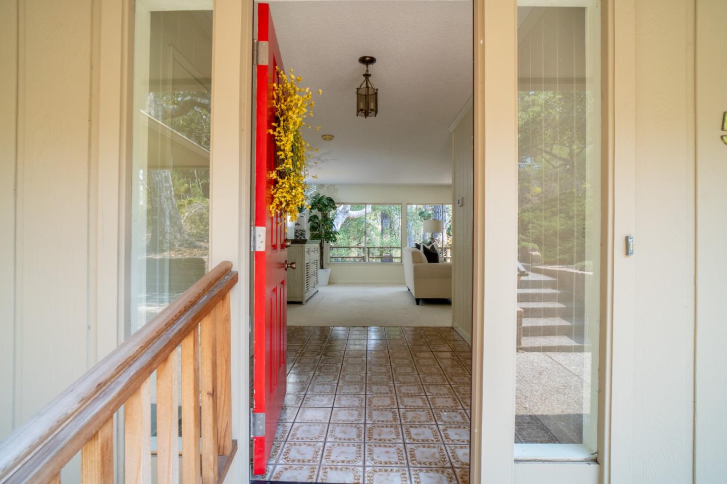 5 Forest Knoll Road Monterey, CA 93940 - Photo 3 of 26 Gallery Image 3