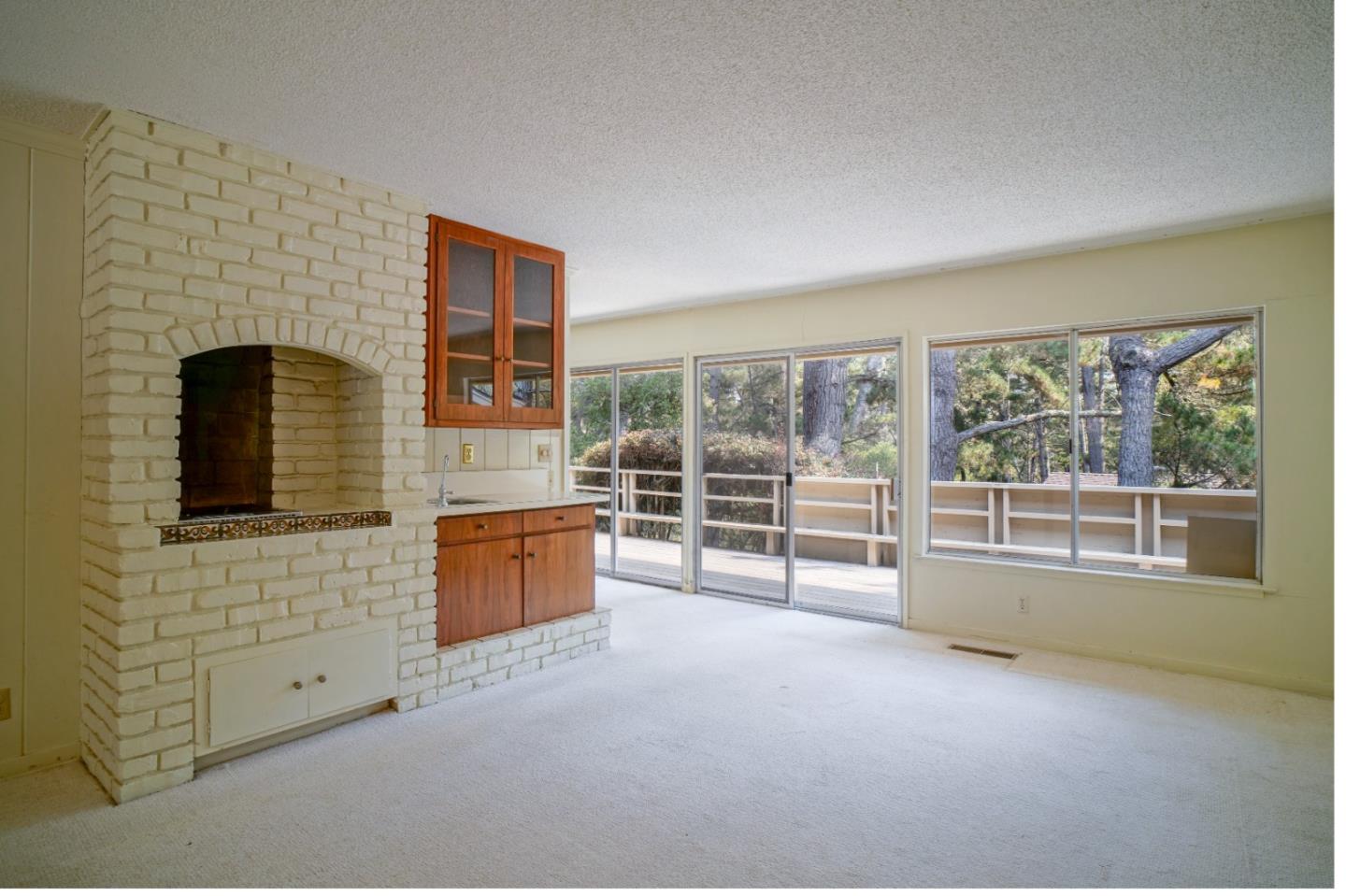 5 Forest Knoll Road Monterey, CA 93940 - Photo 5 of 26 Gallery Image 5