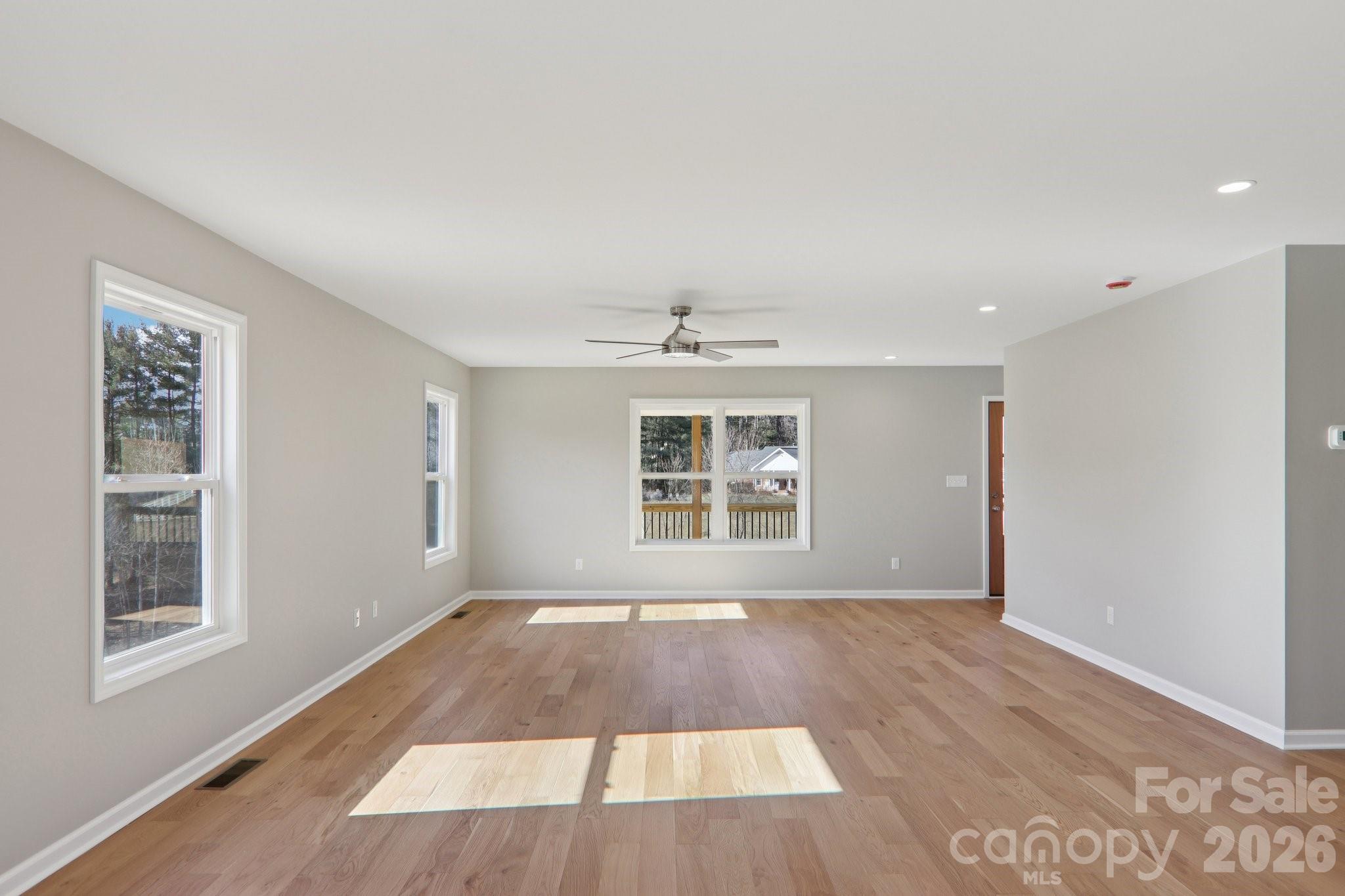 127 Lincoln Rdg Drive Candler, NC 28715 - Photo 7 of 31