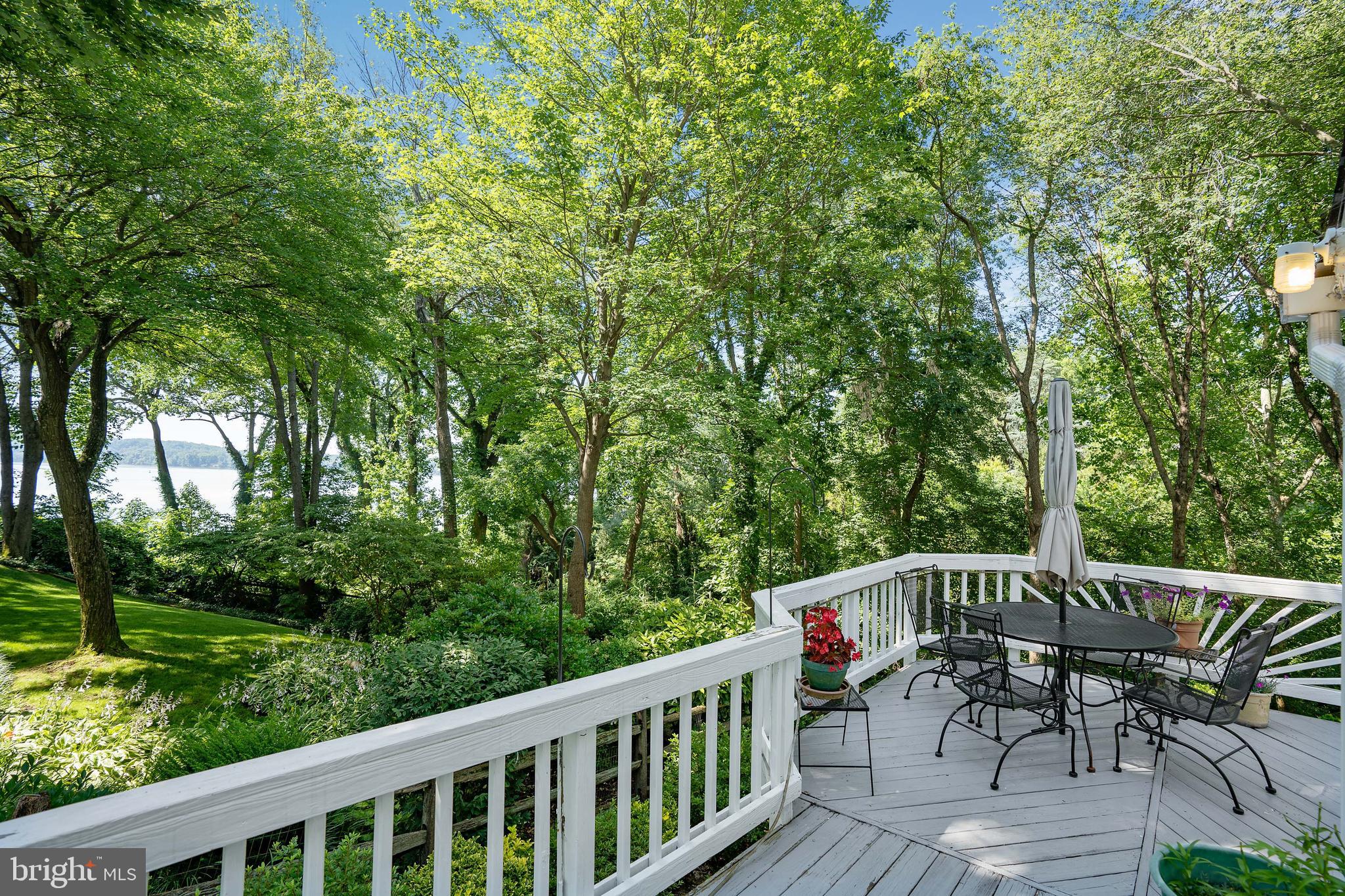 9316 Old Mansion Road Alexandria, VA 22309 - Photo 3 of 27 Gallery Image 3