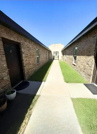$875 | 3708 Valeria Street, Unit 3, Edinburg, TX 78541