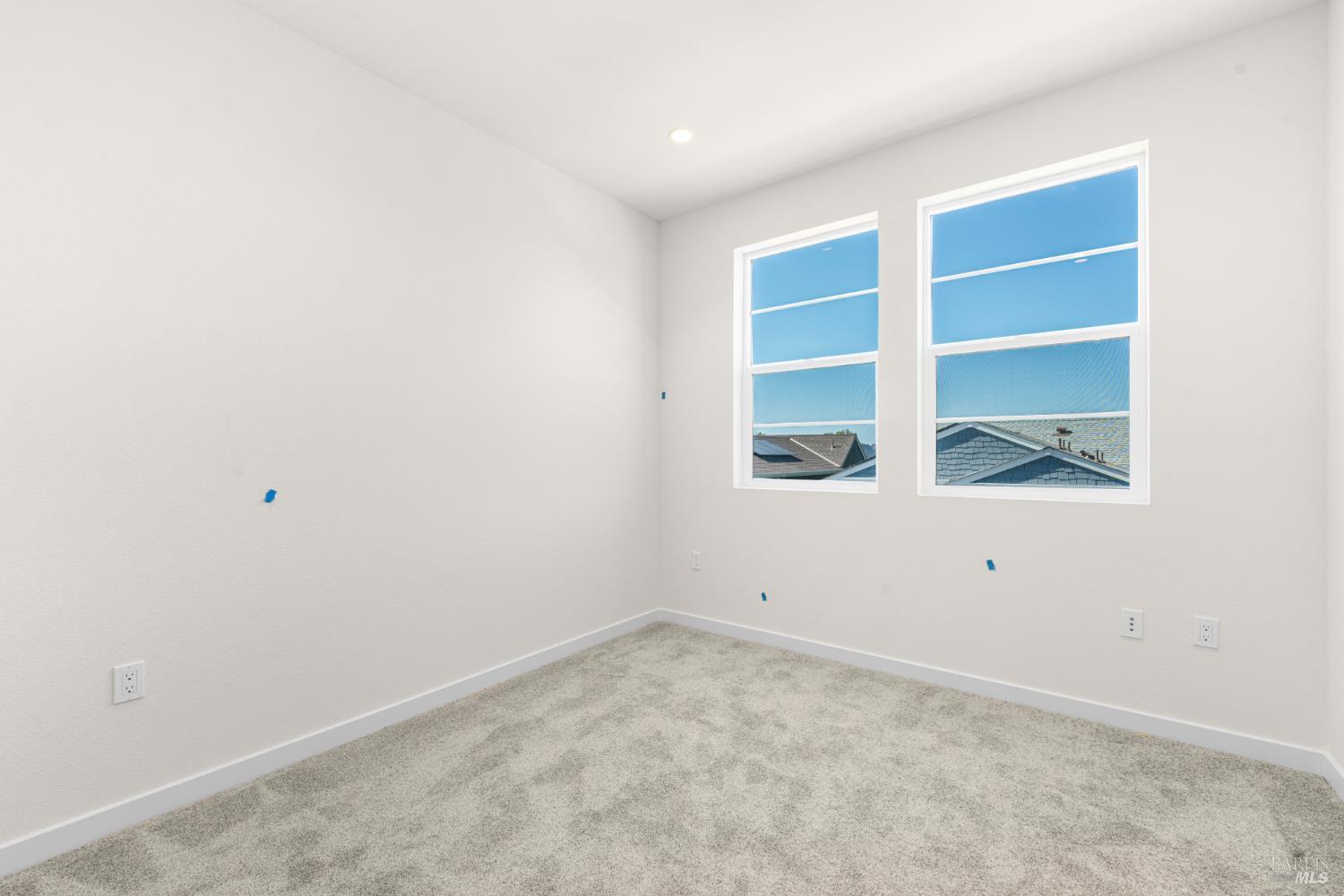 1448 Waterside Lane Rohnert Park, CA 94928 - Photo 28 of 35 an empty room with a window