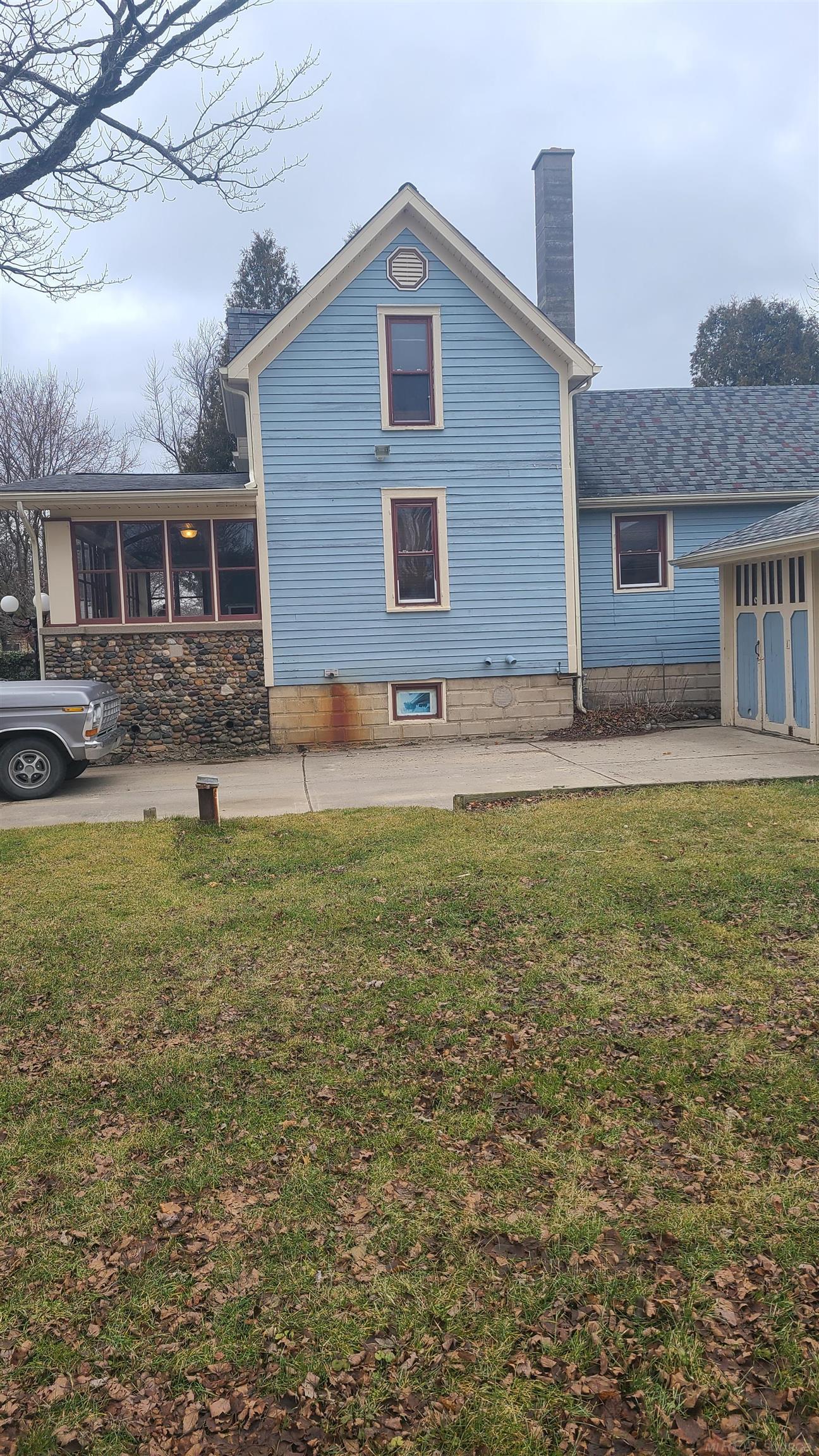 4881 Main Street Applegate, MI 48401 - Photo 51 of 54 50099144-54.JPG