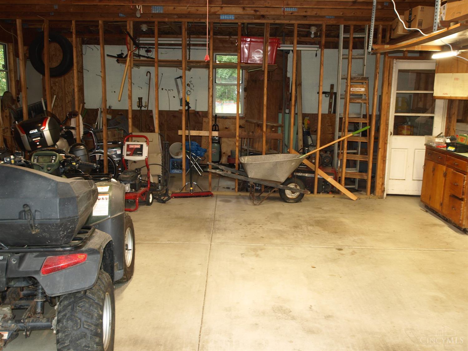 5976 Winton Road Fairfield, OH 45014 - Photo 38 of 43