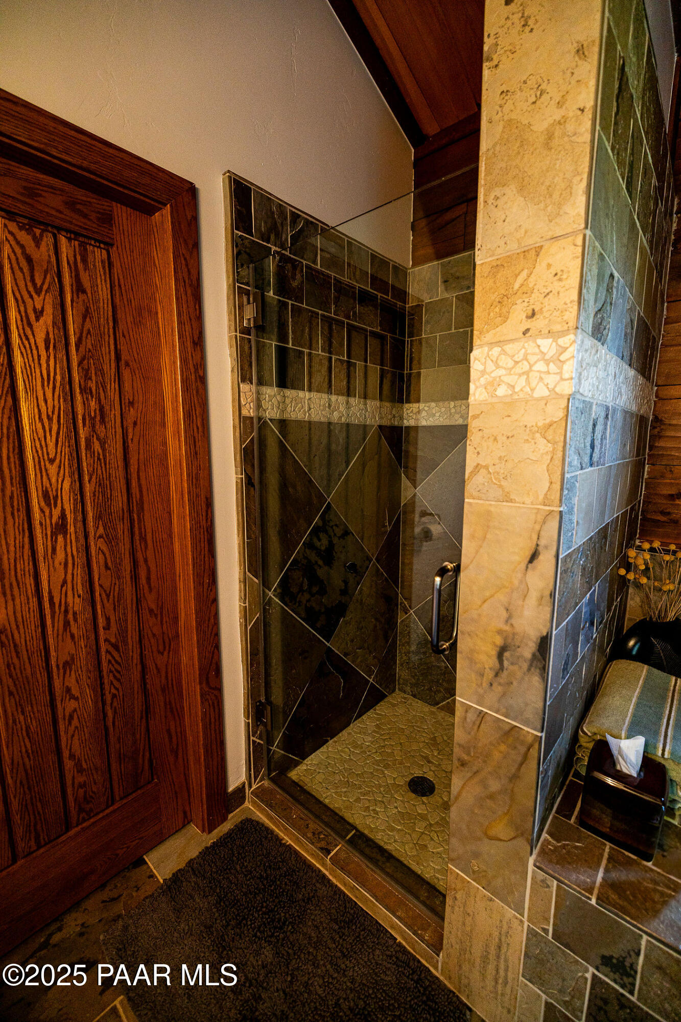 2505 East Old Miner Road Prescott, AZ 86303 - Photo 22 of 114 Primary shower