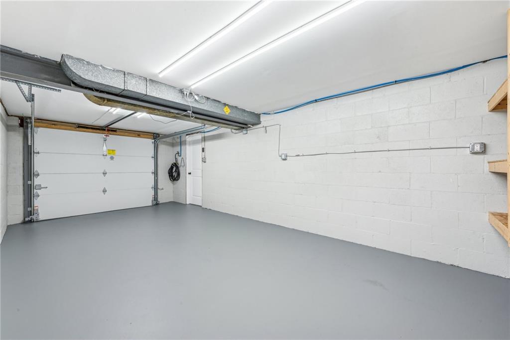 14031 Wayne Drive Irwin, PA 15642 - Photo 18 of 37