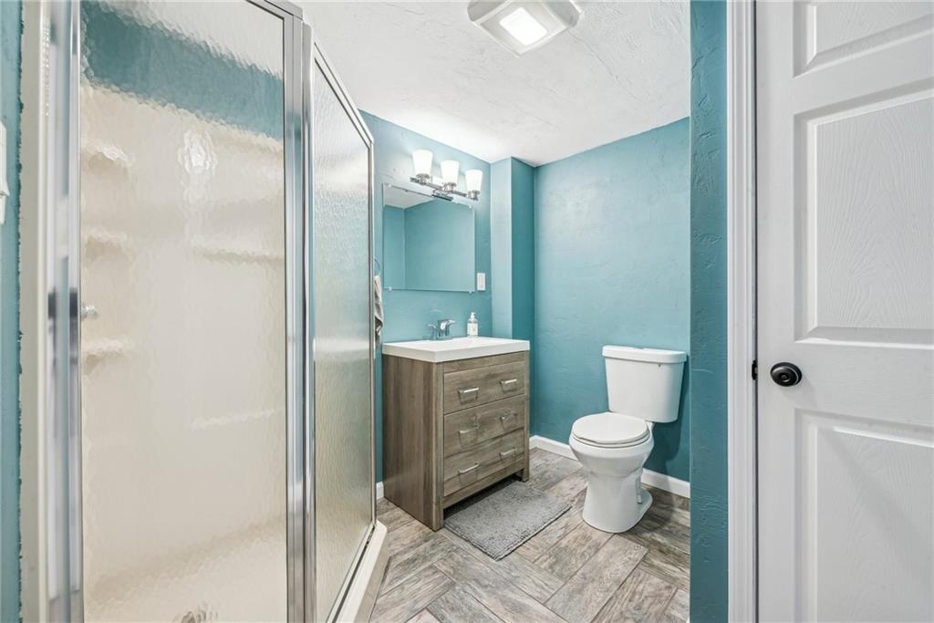 14031 Wayne Drive Irwin, PA 15642 - Photo 19 of 37