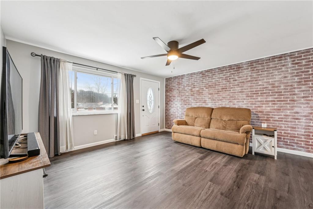 14031 Wayne Drive Irwin, PA 15642 - Photo 21 of 37