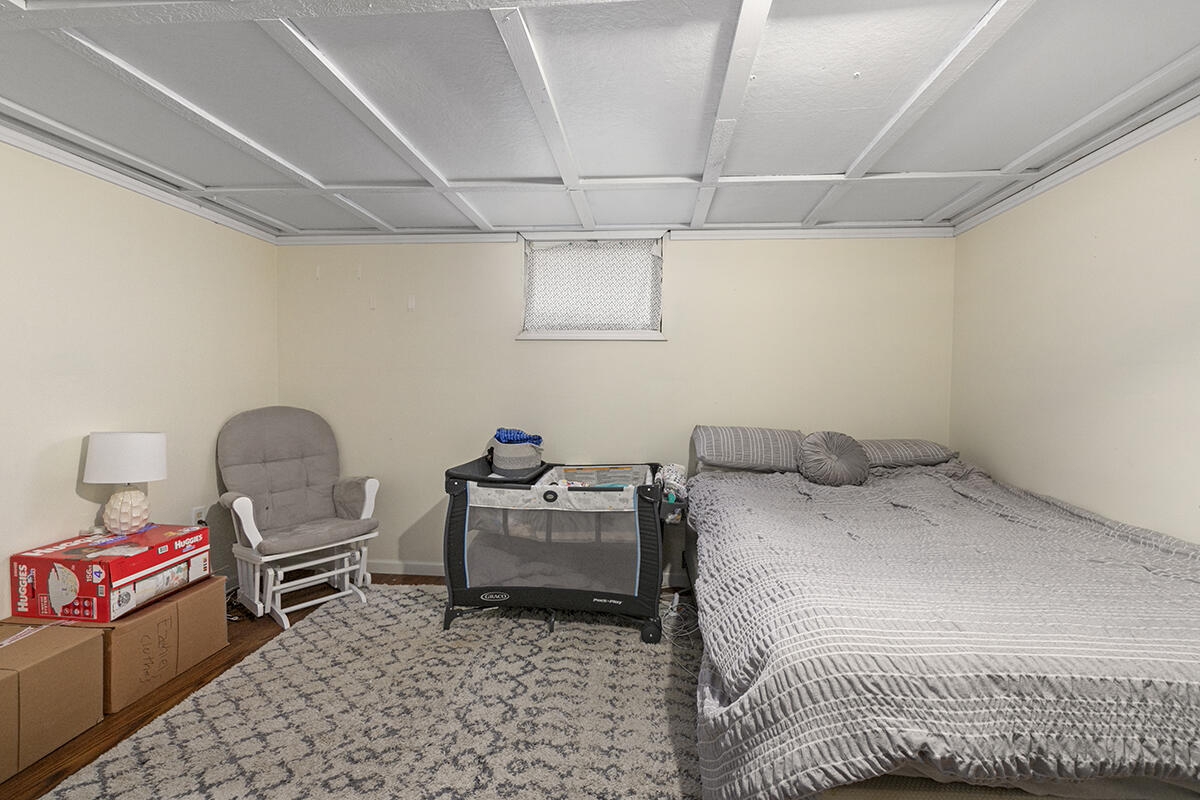 71 Lynden Road Holland, MI 49423 - Photo 13 of 20 IMG_1013