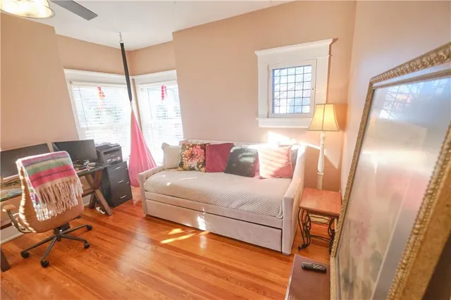 $325,000 | 305 West Jefferson Street, Pittsburg, KS 66762