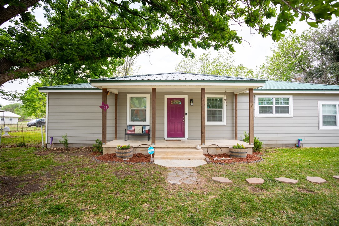 705 West 3rd Street Kyle, TX 78640 - Photo 1 of 1