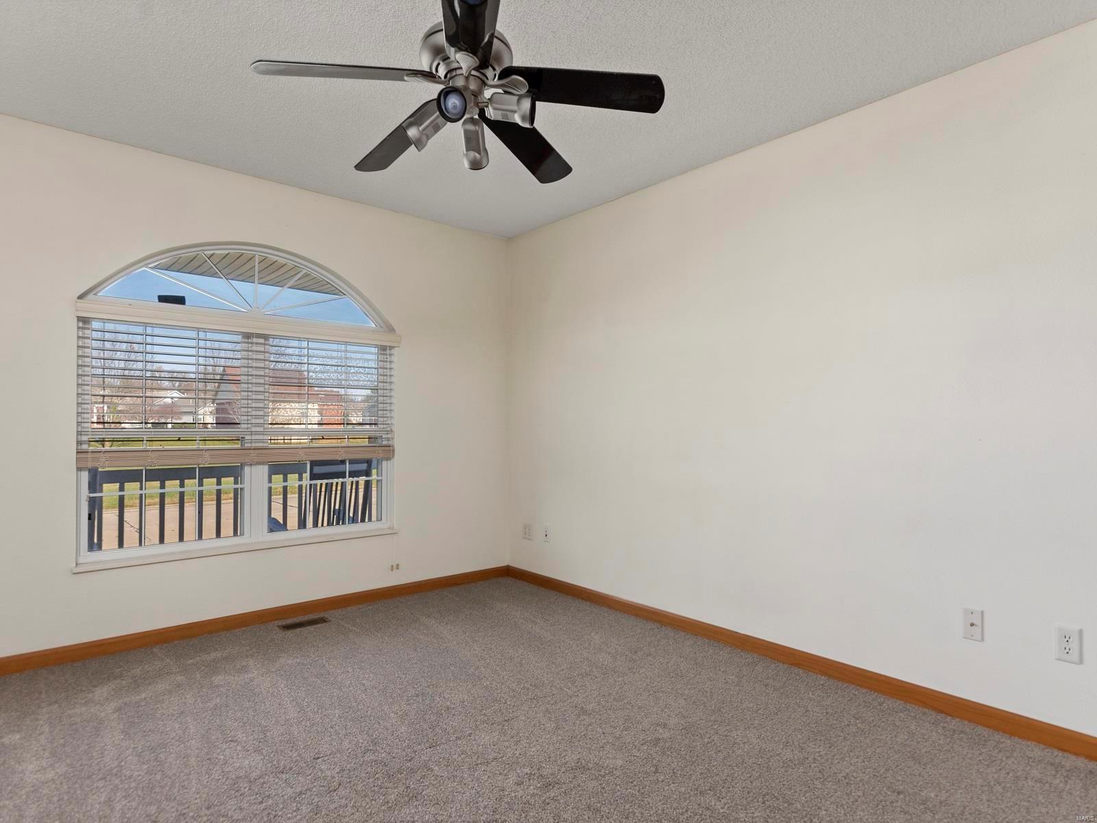 2242 Calgary Drive Shiloh, IL 62221 - Photo 23 of 36 Gallery Image 23