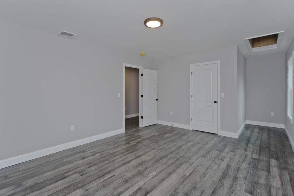 52 Canterbury Road Springfield, MA 01118 - Photo 27 of 42