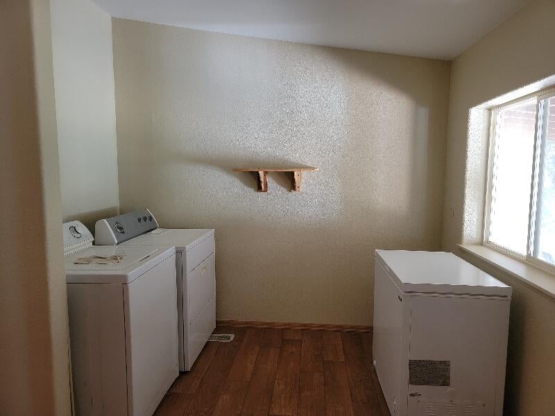 52901 Timber Ln Loop La Pine, OR 97739 - Photo 16 of 26 large laundry and storage room. Has door leading to back side of home.