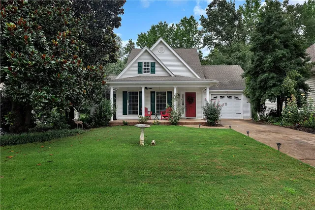 $299,900 | 180 Grand Oak Circle, Pendleton, SC 29670