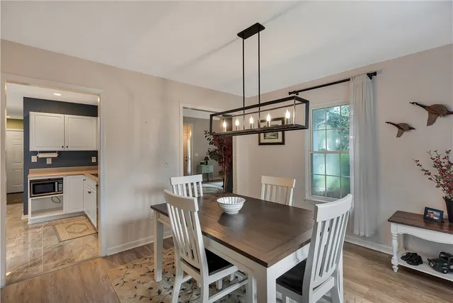 $299,900 | 180 Grand Oak Circle, Pendleton, SC 29670