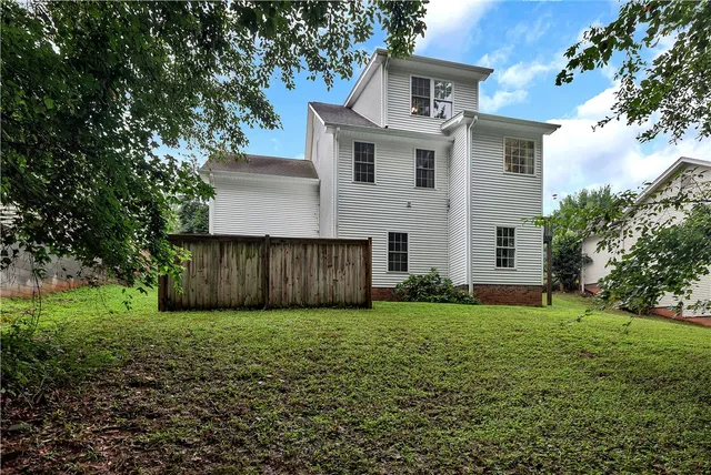 $299,900 | 180 Grand Oak Circle, Pendleton, SC 29670