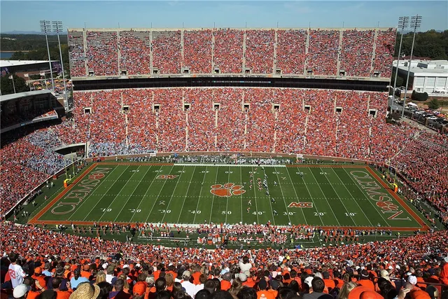 $299,900 | 180 Grand Oak Circle, Pendleton, SC 29670