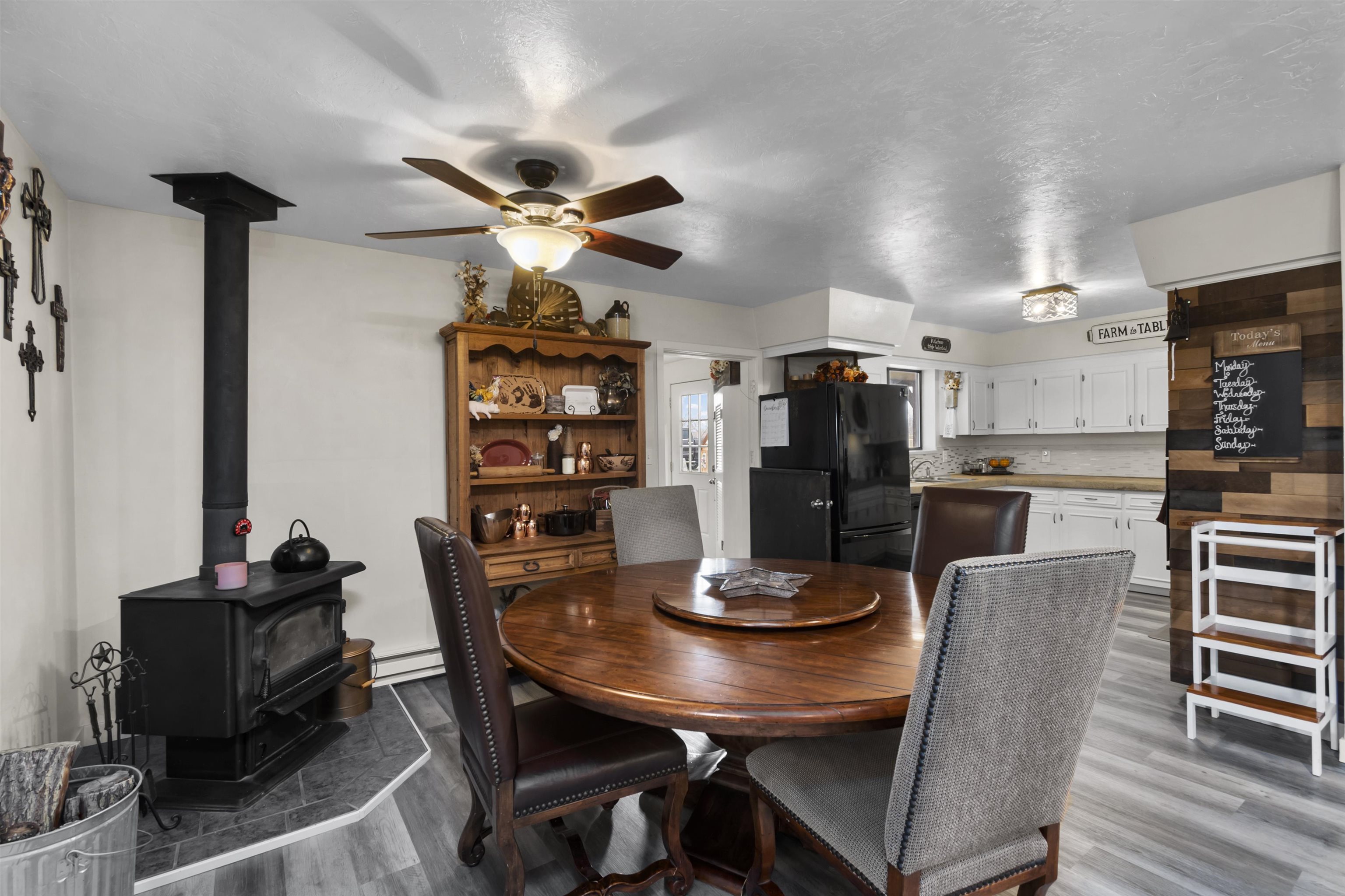 1349 14 Road Loma, CO 81524 - Photo 6 of 37 Gallery Image 6