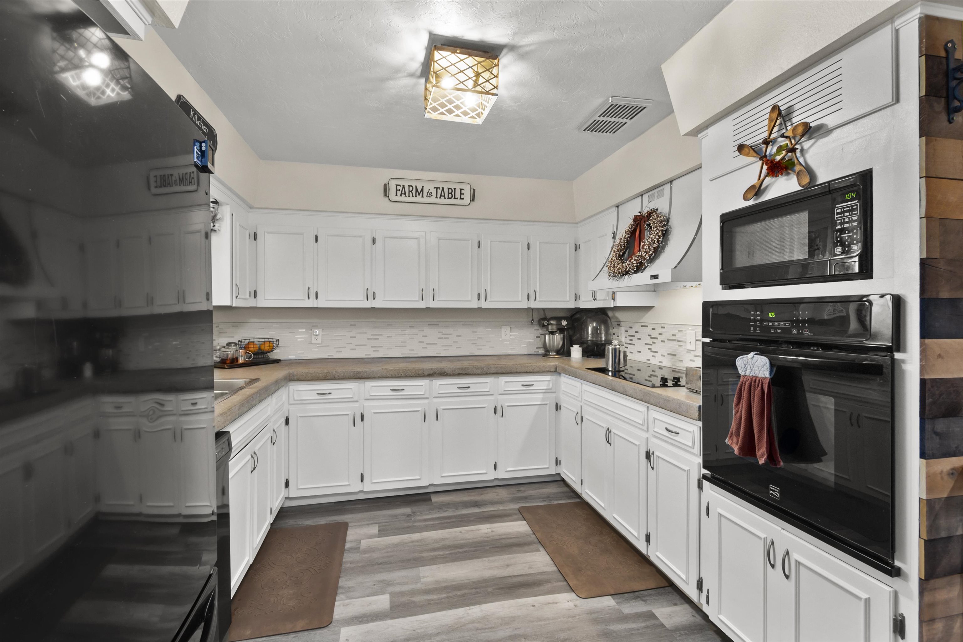 1349 14 Road Loma, CO 81524 - Photo 10 of 37 Gallery Image 10