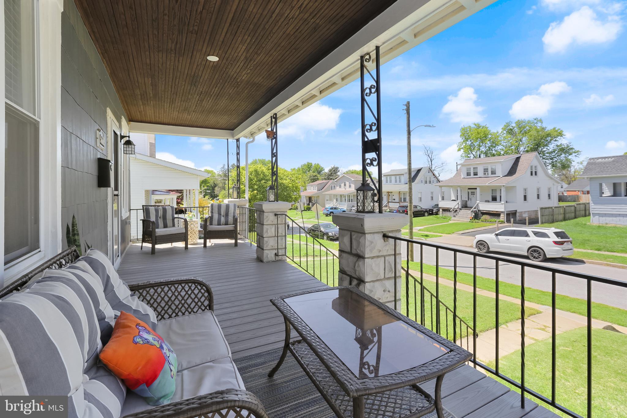 5609 Tramore Road Baltimore, MD 21214 - Photo 4 of 42 Come home, everyday, to this sweet front porch.