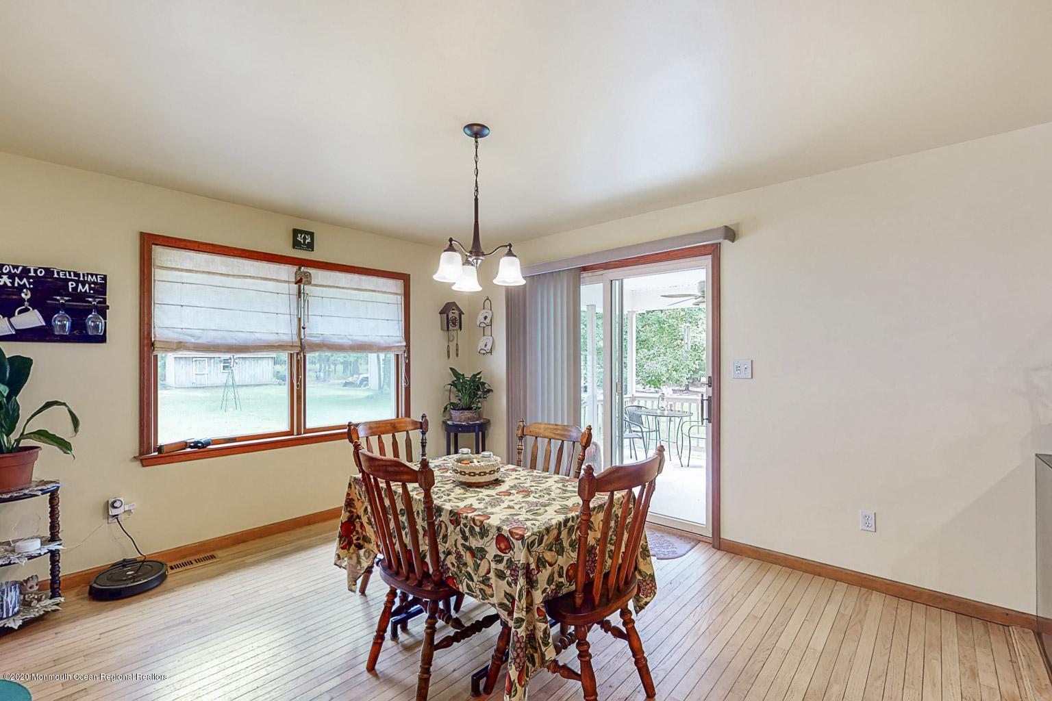 137 Pasadena Road Whiting, NJ 08759 - Photo 12 of 31 121-1707226536-1599175945
