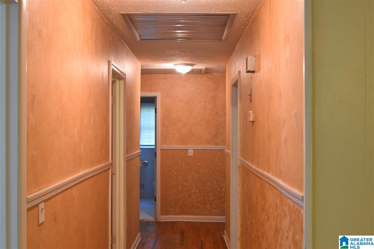 245 Tolbert Street Anniston, AL 36201 - Photo 14 of 35