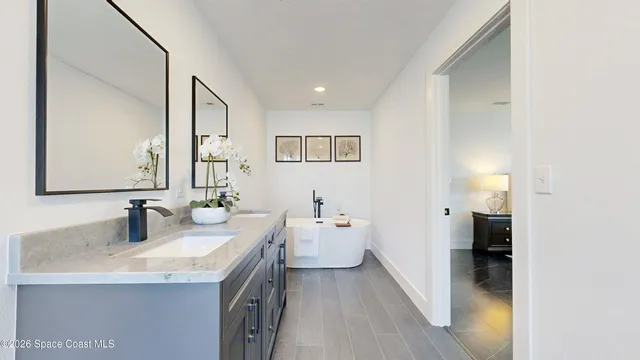 $729,000 | 807 West Central Boulevard, Cape Canaveral, FL 32920