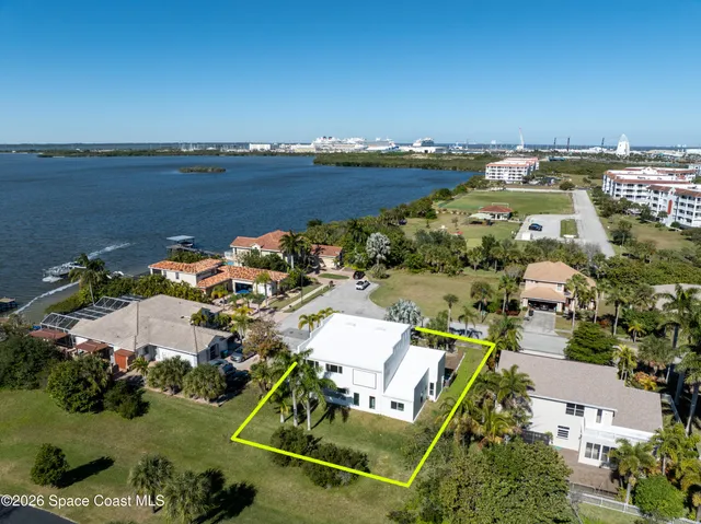 $729,000 | 807 West Central Boulevard, Cape Canaveral, FL 32920