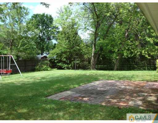 21 Wheeler Road Kendall Park, NJ 08824 - Photo 10 of 10 Gallery Image 10
