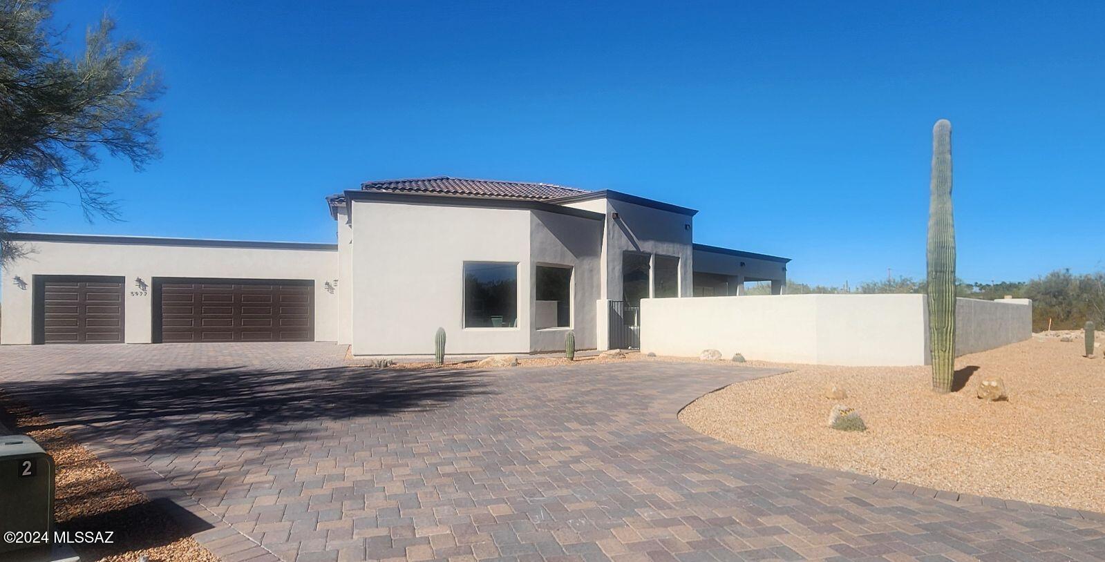 5977 North Pete Dawson Road Tucson, AZ 85704 - Photo 2 of 49 Gallery Image 2