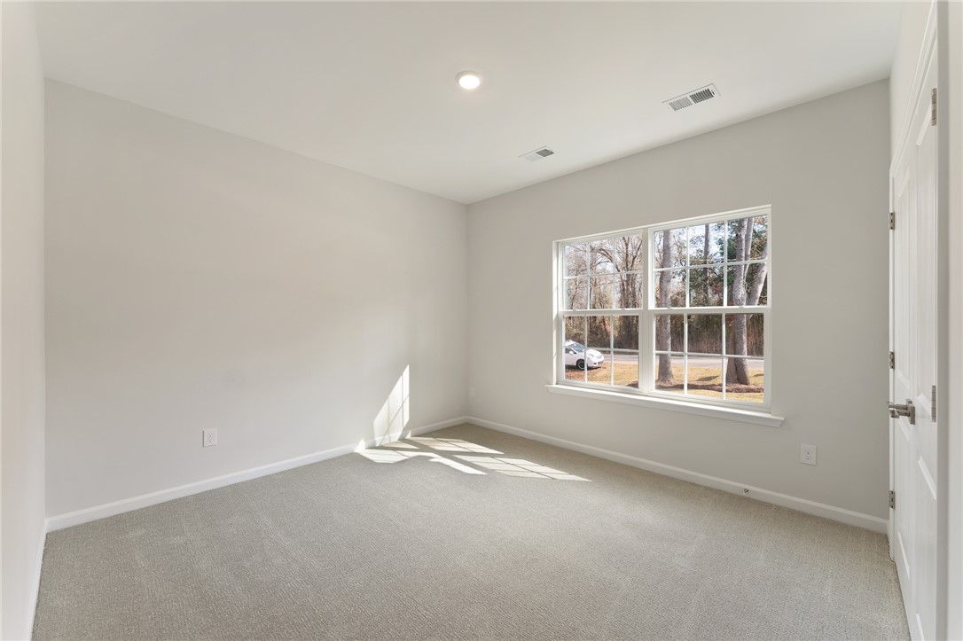 118 Lakeside Drive Anderson, SC 29621 - Photo 17 of 24