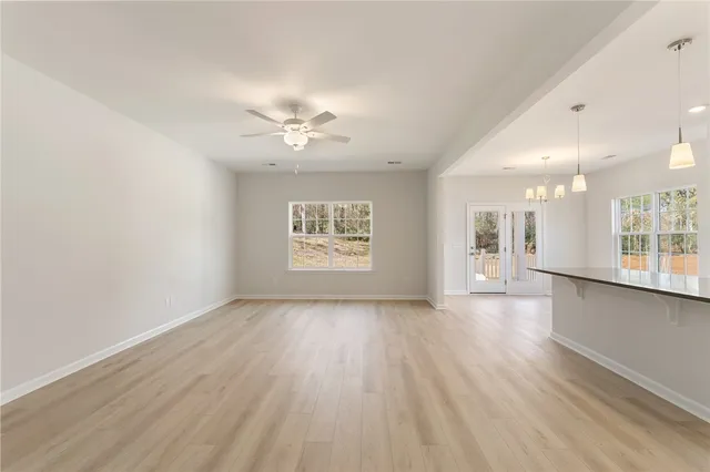 $359,000 | 118 Lakeside Drive, Anderson, SC 29621