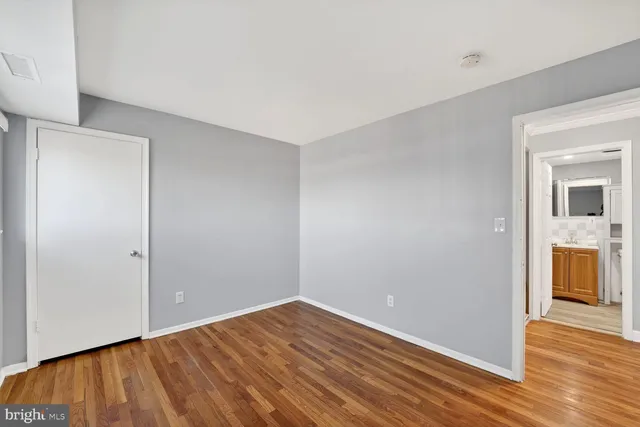 $159,900 | 5536 Karen Elaine Drive, Unit 1610, Hyattsville, MD 20784