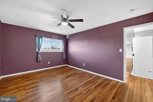 $159,900 | 5536 Karen Elaine Drive, Unit 1610, Hyattsville, MD 20784