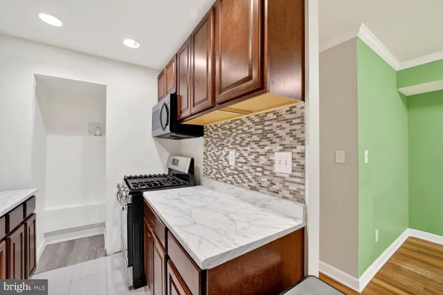 $159,900 | 5536 Karen Elaine Drive, Unit 1610, Hyattsville, MD 20784