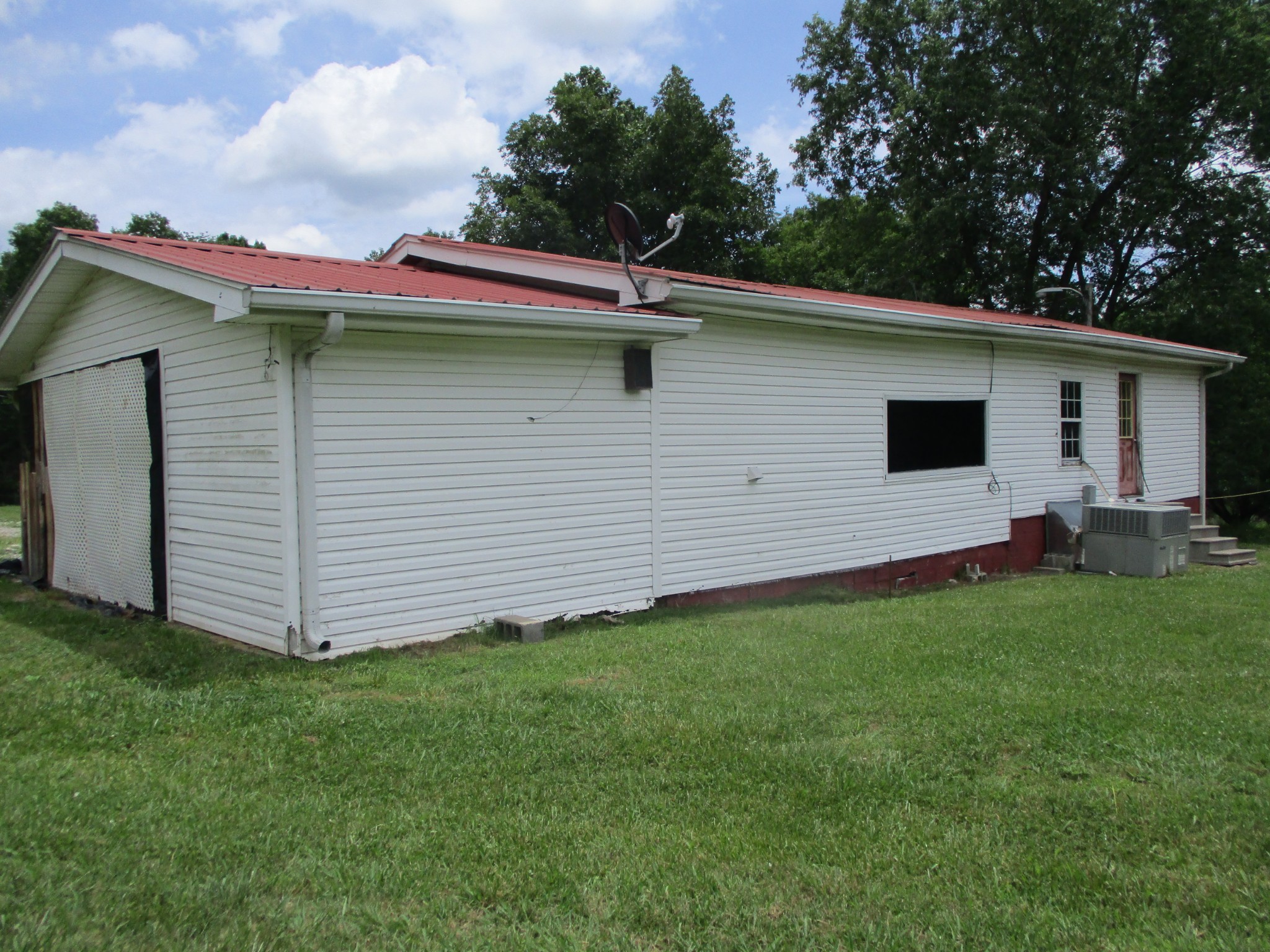 610 East Denny Road Lebanon, TN 37090 - Photo 2 of 32 Gallery Image 2