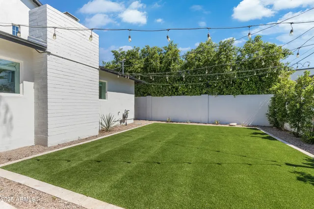 $8,500 | 4427 East Turney Avenue, Phoenix, AZ 85018