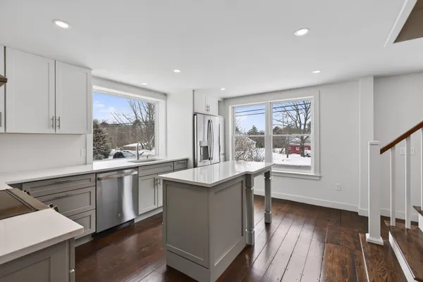 $695,000 | 138 Orchard Road, Cumberland, ME 04021