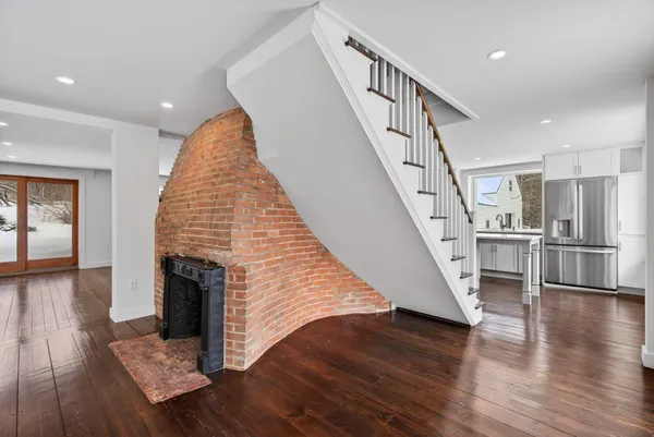 $695,000 | 138 Orchard Road, Cumberland, ME 04021