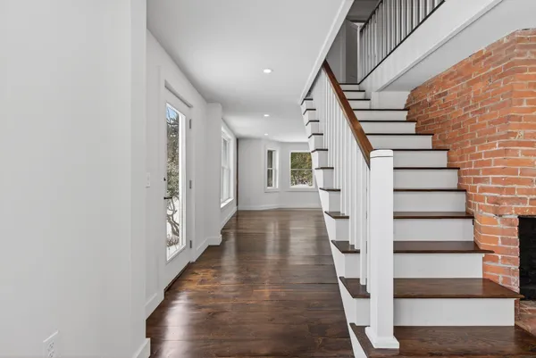$695,000 | 138 Orchard Road, Cumberland, ME 04021